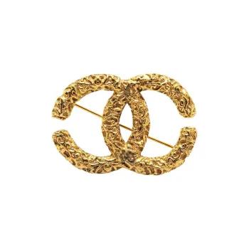 CHANEL 1993 Baroque embossed CC logo Brooch
