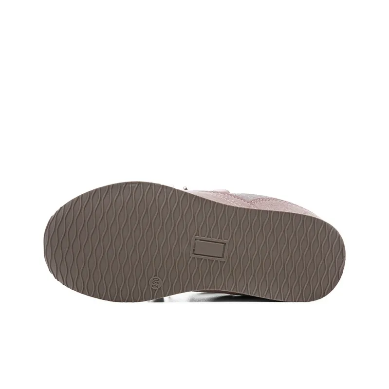 The New Age Family Low Top Skateboard Shoes Women's Pink-4