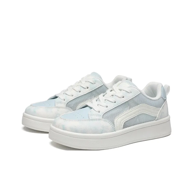 ZHR Skateboard Shoes Women's Low Top Blue-1
