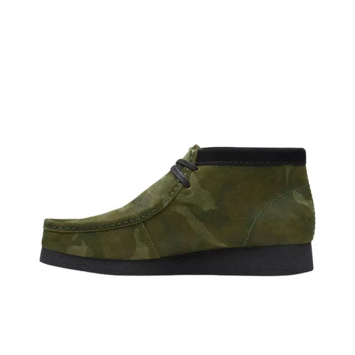 Clarks Wallabee Evo Ankle Boots Men's Olive