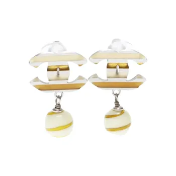 CHANEL 2005 Interlocking Cc Earrings