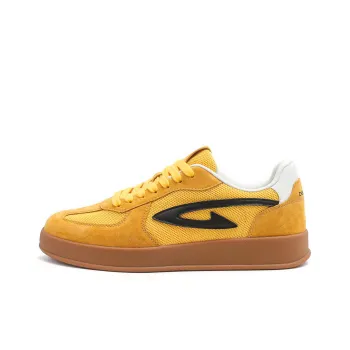 DEERWAY Slip Resistant Shock Absorbers With Abrasion Resistant Properties Low Top Skateboard Shoes Unisex Ginger Yellow