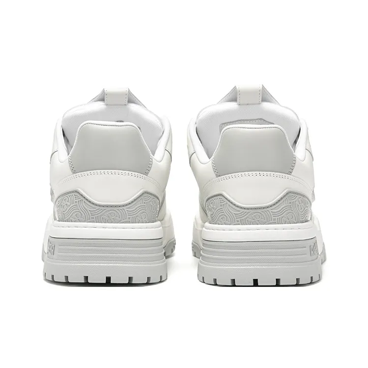 RARE Low Top Skateboard Shoes Men's White Gray-3