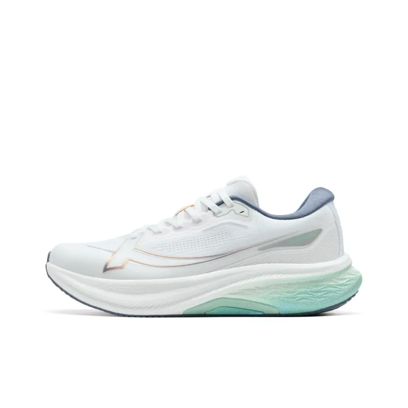 XTEP Slip Resistant And Abrasion Resistant Support Low Top Training Sprint Running Shoes Men's Classic White-0