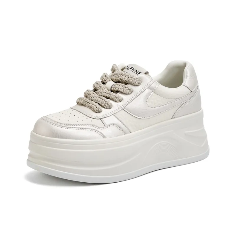 DAPHNE Low Top Skateboard Shoes Women's-6