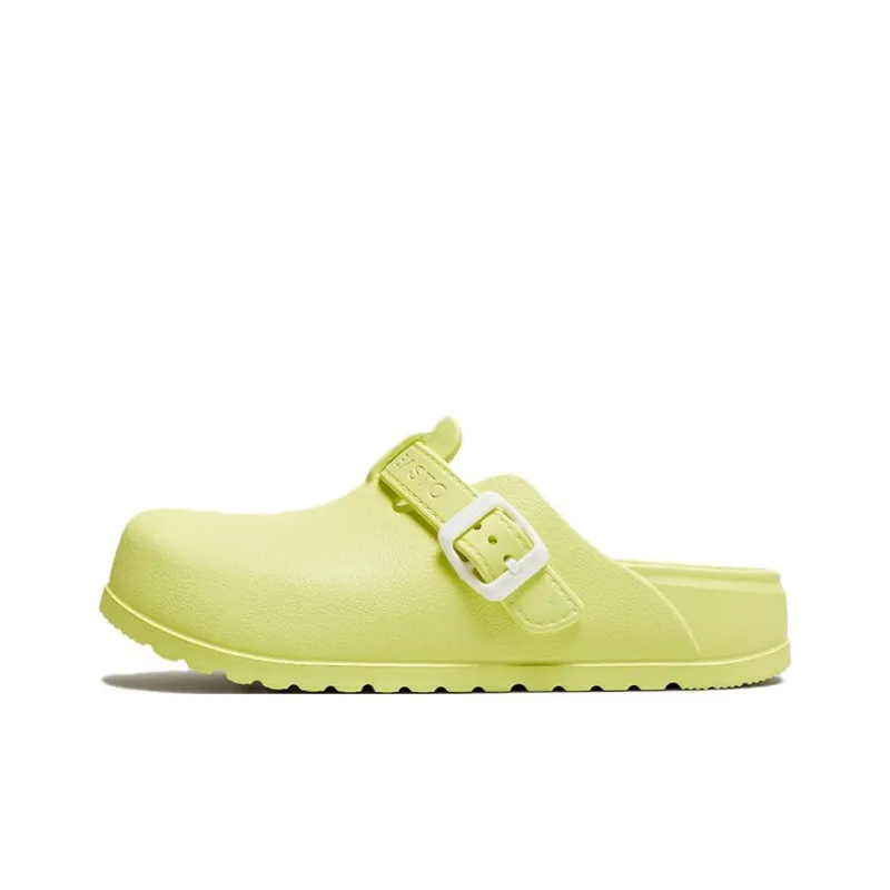 BASTO Quiet Closed Toe Slippers Women's-0