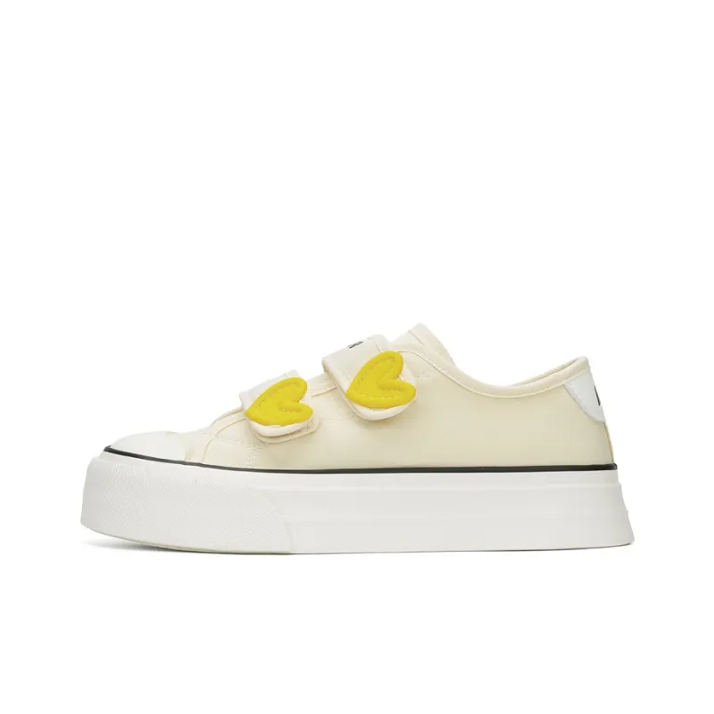 Warrior Abrasion Resistant Low Top Casual Shoes Women's Light Yellow-0
