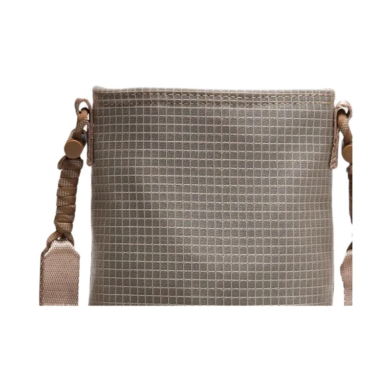 Lululemon Color Block Water Bottle Bag, Shoulder Bag, Crossbody Bag Unisex Oak Brown-3