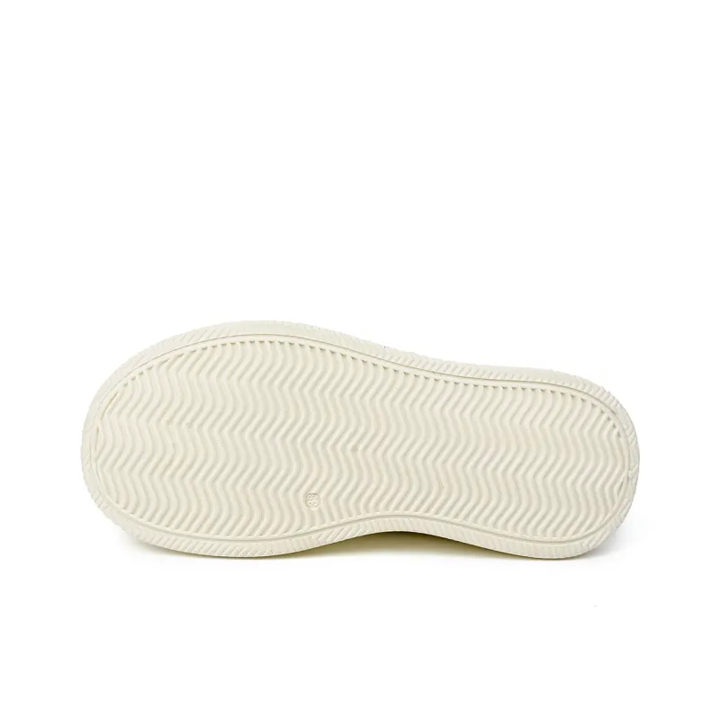 La Chapelle Slip Resistant Closed Toe Slippers Women's White-5