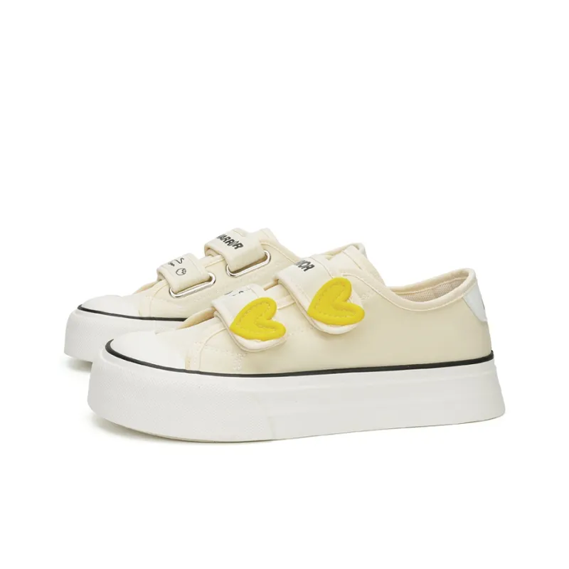 Warrior Abrasion Resistant Low Top Casual Shoes Women's Light Yellow-1