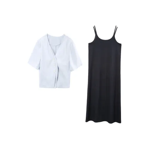 A Paradise For Awakening Skirt Set Women's