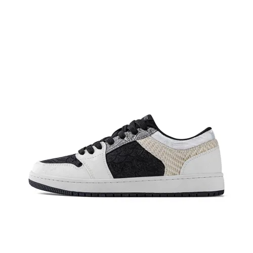 MR.A Country Style Series Breathable Low Top Skateboard Shoes Boots Men's Black White