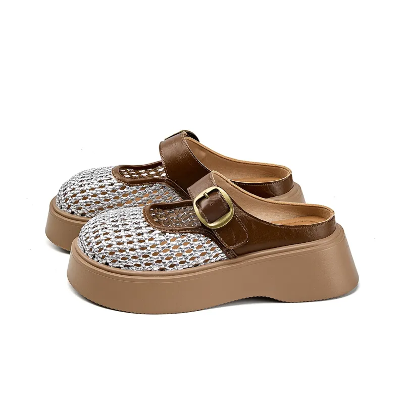 La Chapelle Abrasion Resistant Closed Toe Slippers Women's Silver-1