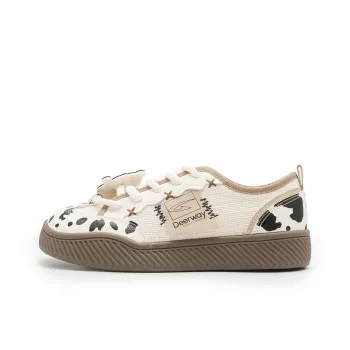 DEERWAY Height Increasing Abrasion Resistant Lightweight Breathable Slip Resistant Low Top Casual Shoes Women's Brown