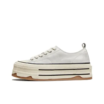 TATA Low Top Skateboard Shoes Women's