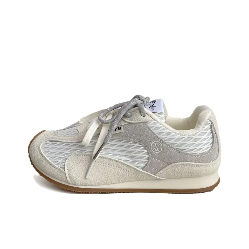 Than Than Me Slip Resistant, Breathable, Lightweight Low Top Skateboard Shoes Women's-9
