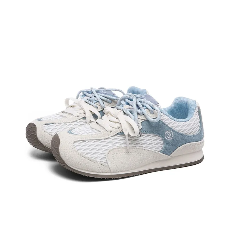 The New Age Family Low Top Skateboard Shoes Women's White Blue-1