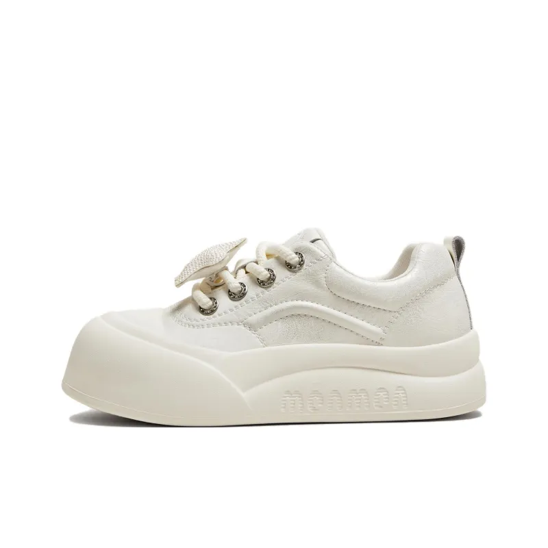 TATA Low Top Skateboard Shoes Women's-0