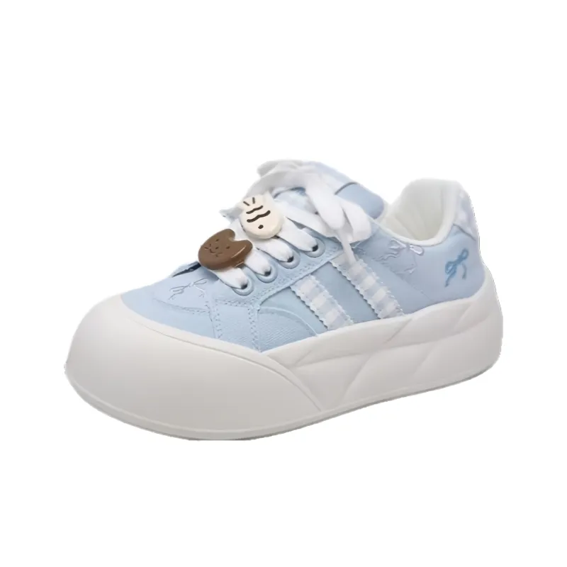 BINGO DUCK Slip Resistant And Breathable Low Top Skateboard Shoes Women's Sky Blue-4