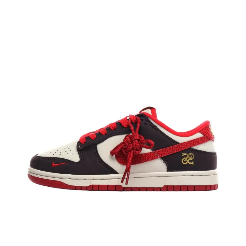 Nike Dunk SB Low Top Skateboard Shoes Unisex Red-0