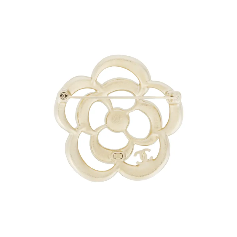 CHANEL Brooches Unisex-2