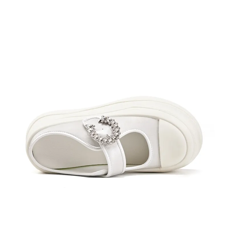 La Chapelle Abrasion Resistant Closed Toe Slippers Women's White-3