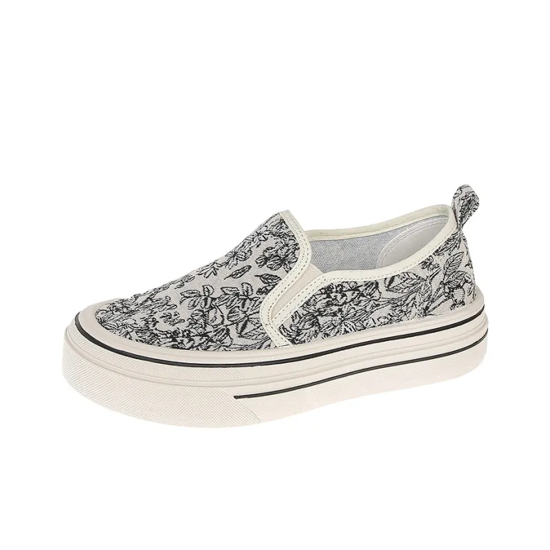MEXICAN Slip Resistant, Abrasion Resistant, Lightweight Low Top Canvas Shoes Women's-0