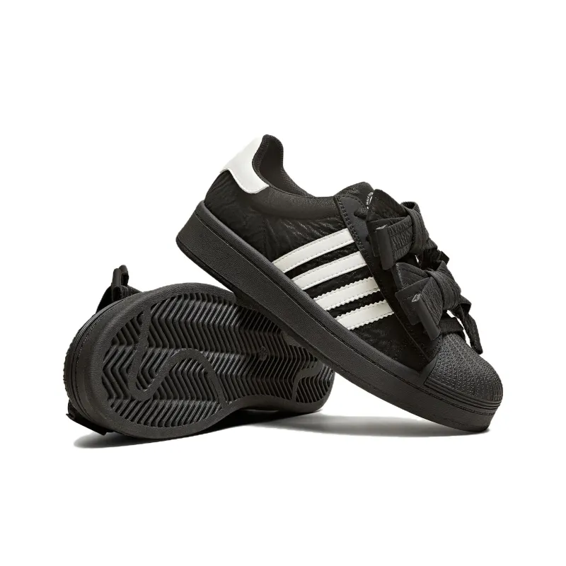 TATA Waterproof Low Top Skateboard Shoes Women's-3
