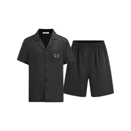 BODY WILD Casual Shorts Men
