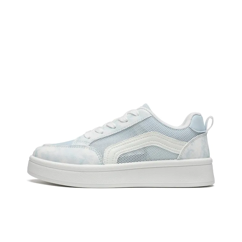 ZHR Skateboard Shoes Women's Low Top Blue-0