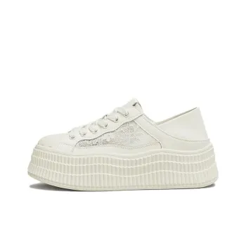 TATA Waterproof Low Top Skateboard Shoes Women's White