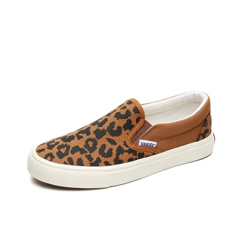 Ignition Low Top Casual Shoes Women's Leopard Print