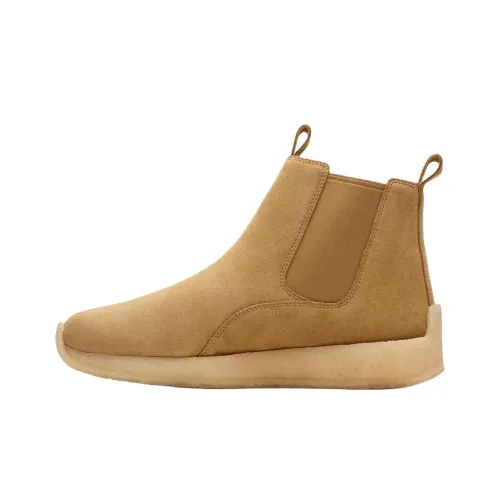Clarks Radley Short Chelsea Boots Men's Sand