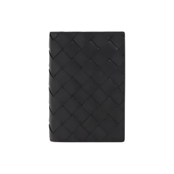 Bottega Veneta Calfskin Passport Holder Men's Black