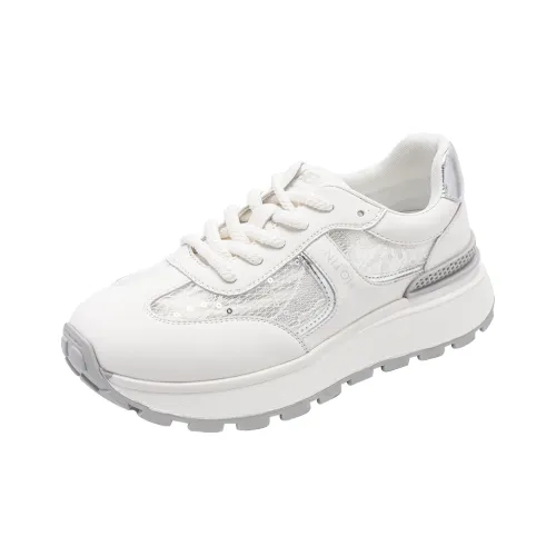 RED DRAGONFLY Low Top Casual Shoes Women's