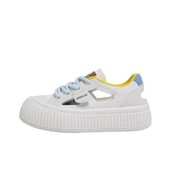 SUPEREDGE Slip Resistant, Lightweight, And Breathable Low Top Casual Shoes Women's
