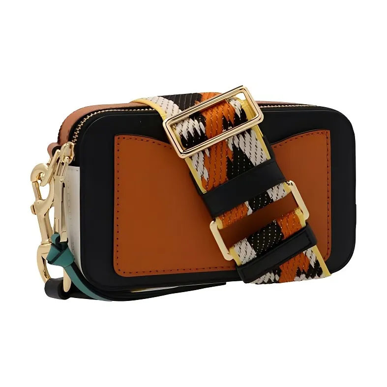 MARC JACOBS The Snapshot Black/Honey-1