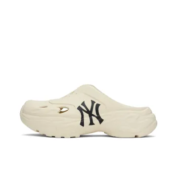 MLB Big Ball Chunky Abrasion Resistant Slip Resistant Closed Toe Slippers Unisex White