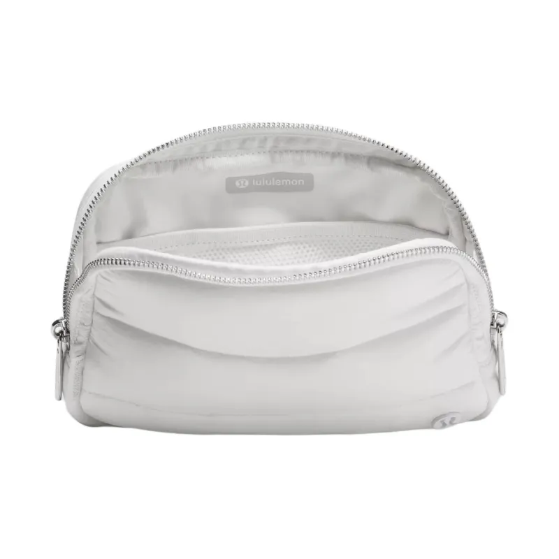 Lululemon Everywhere Nylon Fanny Pack Tubas Unisex White-3