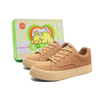 Budding Bear Low Top Skateboard Shoes Men's