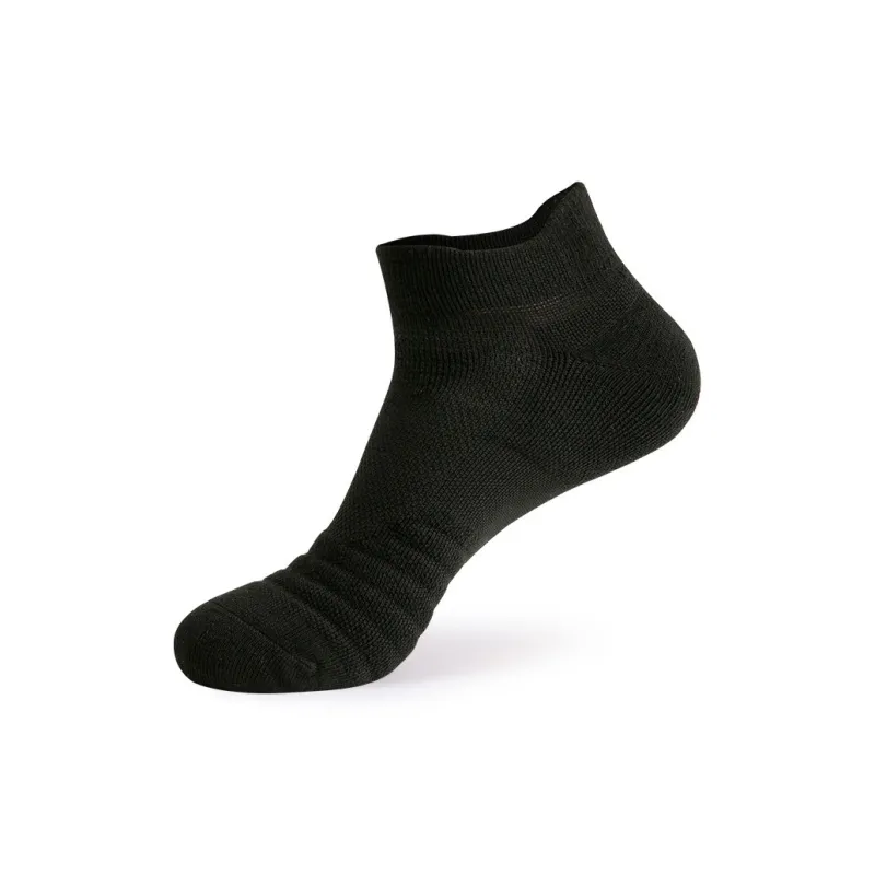 Gentle Welcome Basketball Socks Unisex-1