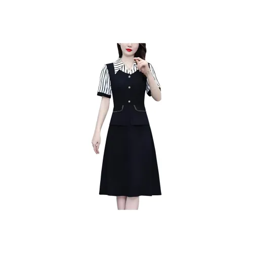 Flowers In Water Short Sleeved Dress Women's