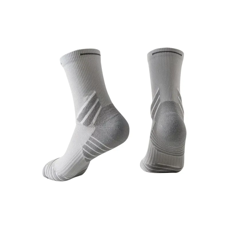 Gentle Welcome Basketball Socks Men's-1