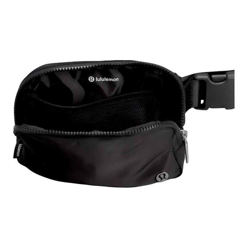 Lululemon Everywhere Recycled Polyester Fanny Pack Unisex Black-3