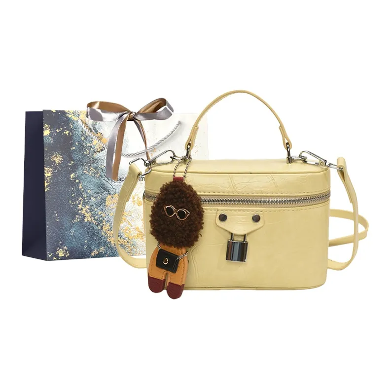 Iman's House PU Handbag Women's Ecru/Yellow/Red/Black-4