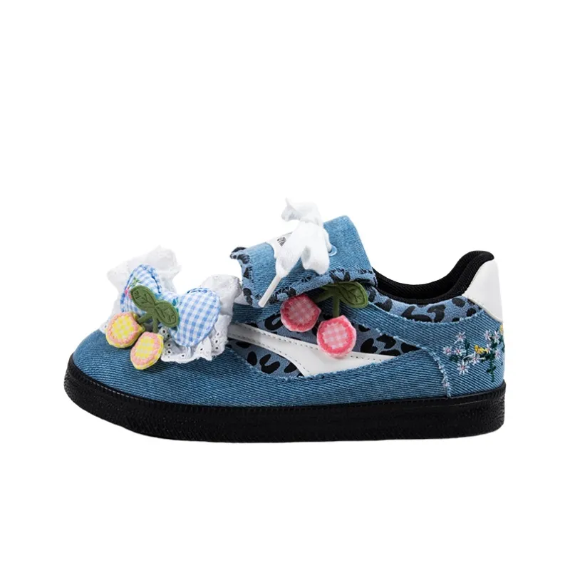 OYNN Young Baby Series Slip Resistant, Abrasion Resistant, Lightweight Low Top Skateboard Shoes Women's Blue-1