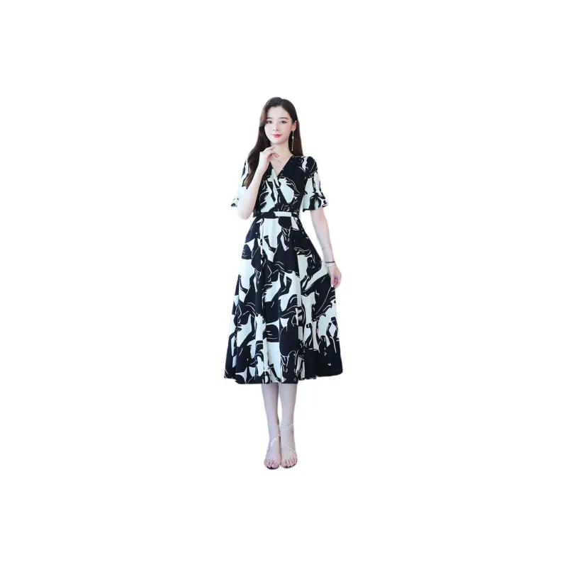 Flowers In Water Short Sleeved Dress Women's-0
