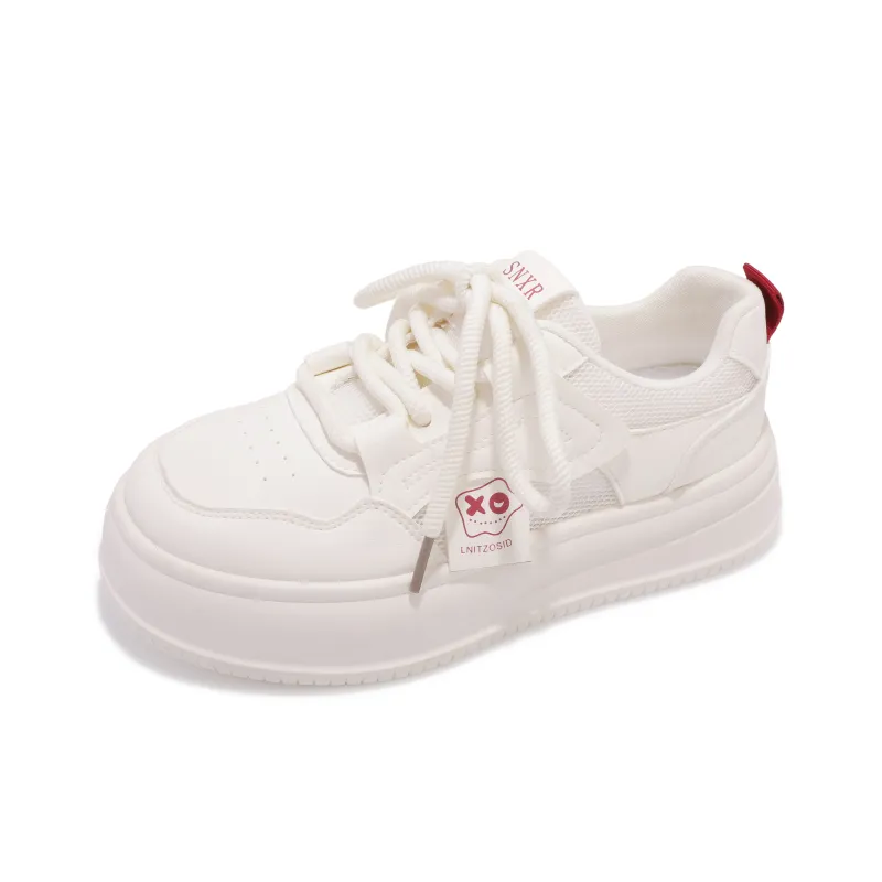 Miss Zhang Abrasion Resistant Low Top Skateboard Shoes Women's Beige-1