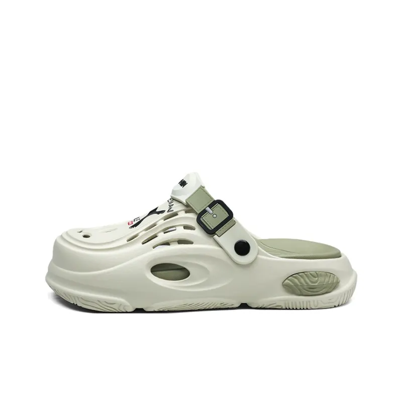 Budding Bear Clogs Men-1
