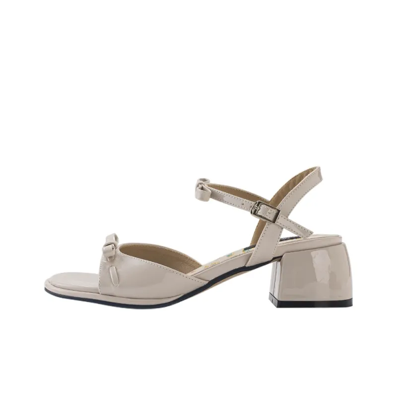 Wonderful Couple One Strap Sandals Women's-10
